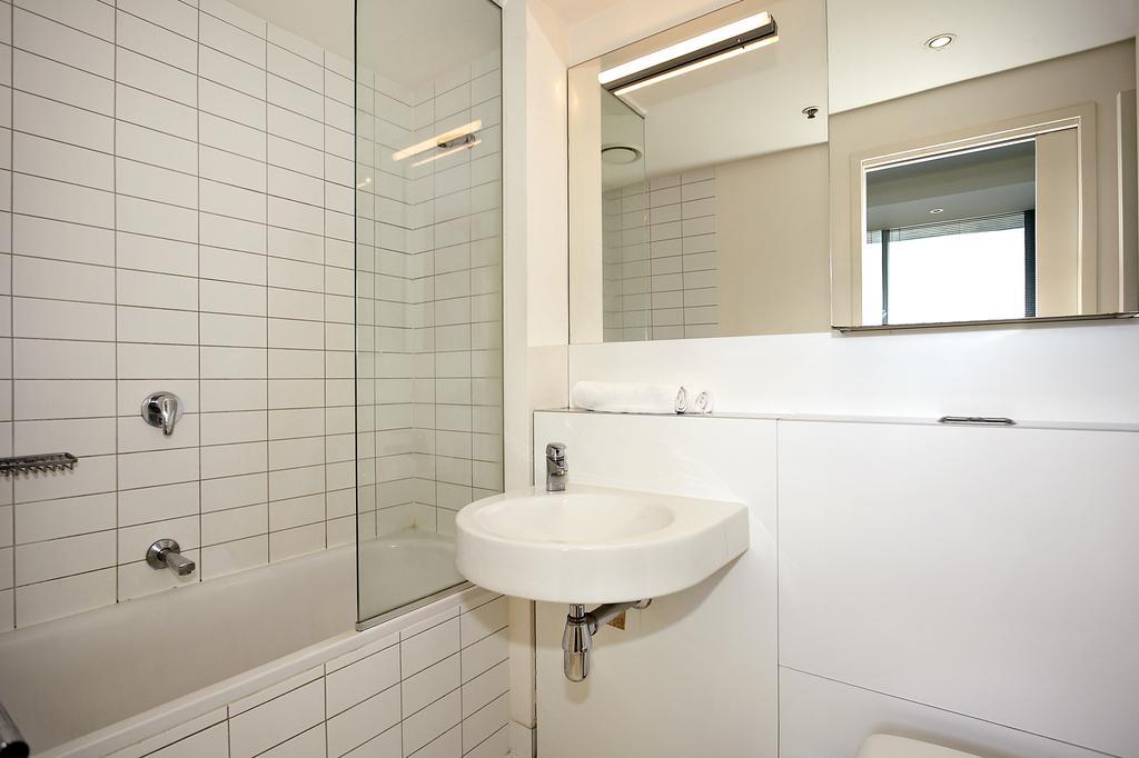 Astra Apartments מלבורן חדר תמונה