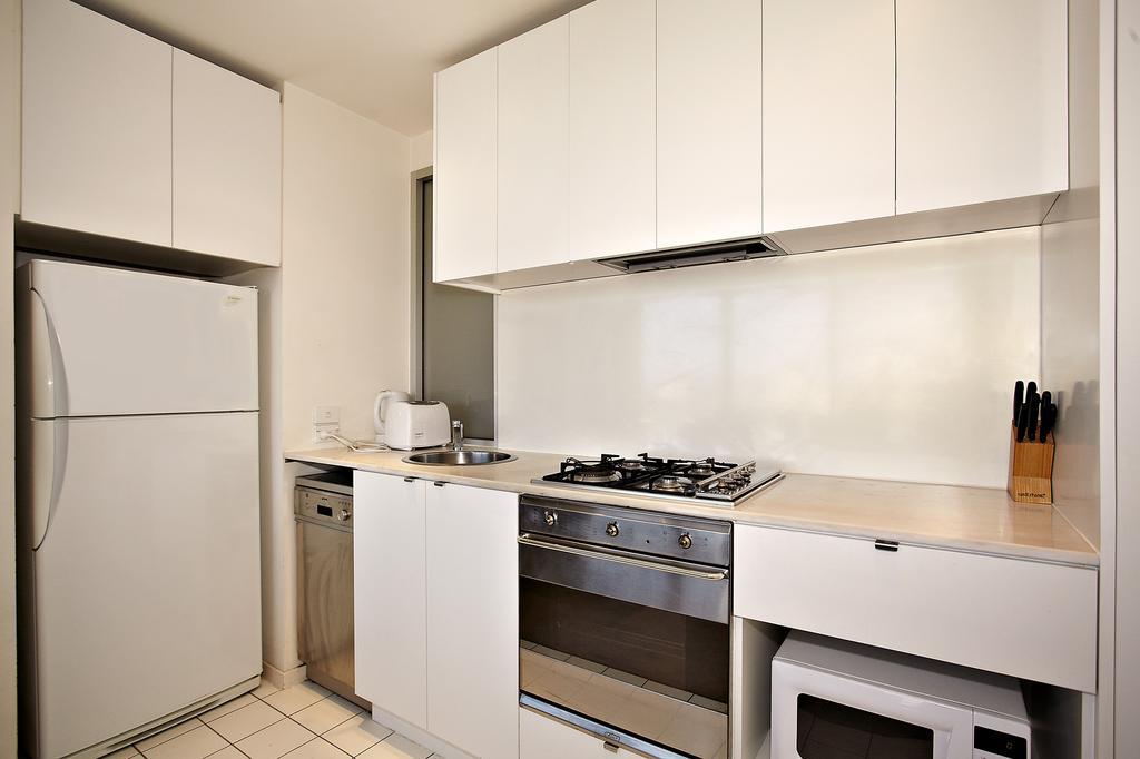 Astra Apartments מלבורן חדר תמונה